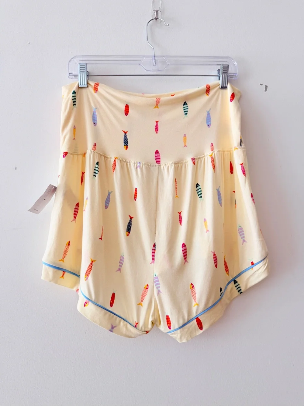 Old Navy Maternity Pajama Set NWT Butter Yellow Fish Print Button Top Shorts M